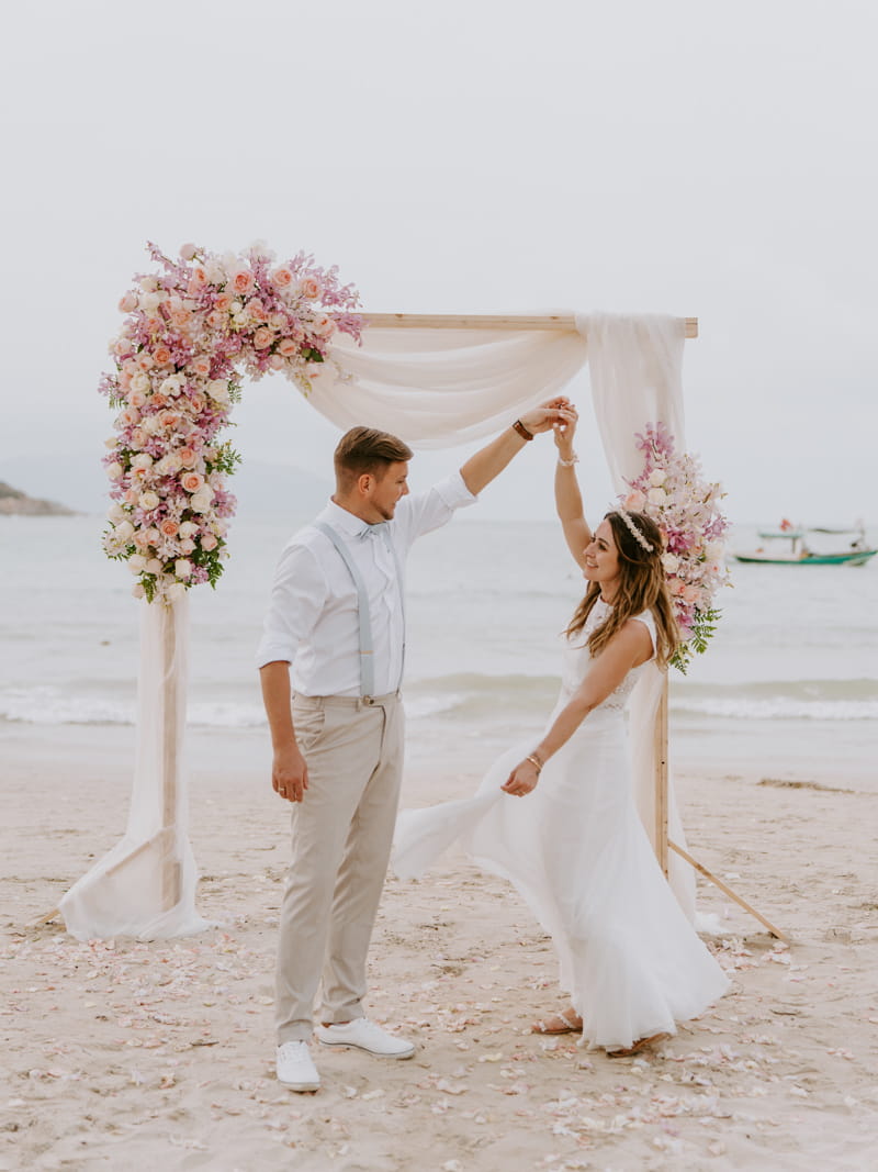 Hua Hin beach wedding ceremony